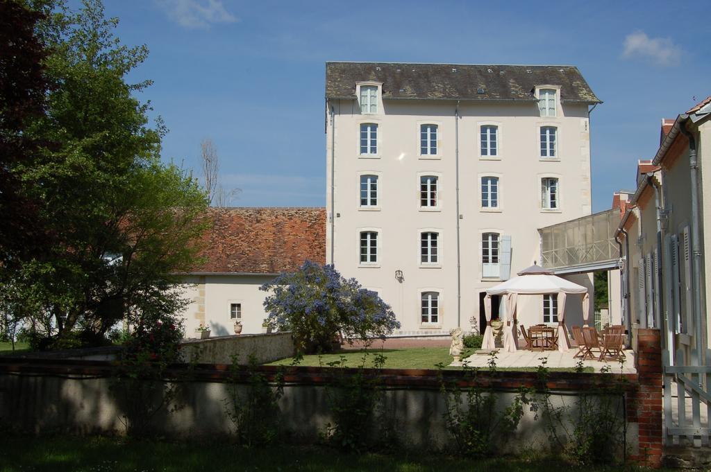 Le Moulin Neuf Bed & Breakfast Vignoux-sur-Barangeon Екстериор снимка