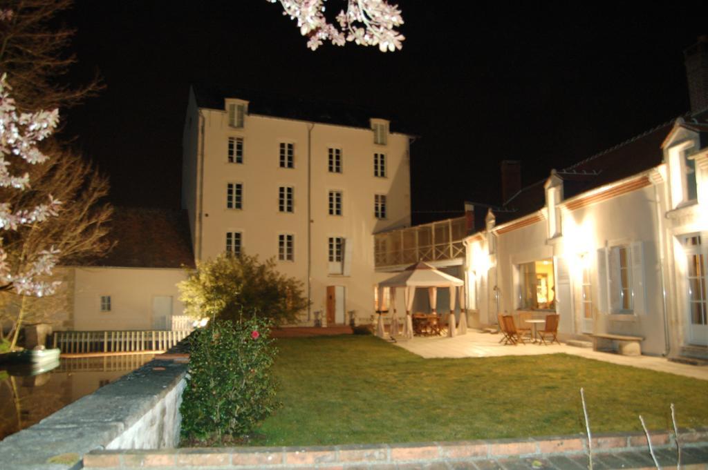 Le Moulin Neuf Bed & Breakfast Vignoux-sur-Barangeon Екстериор снимка
